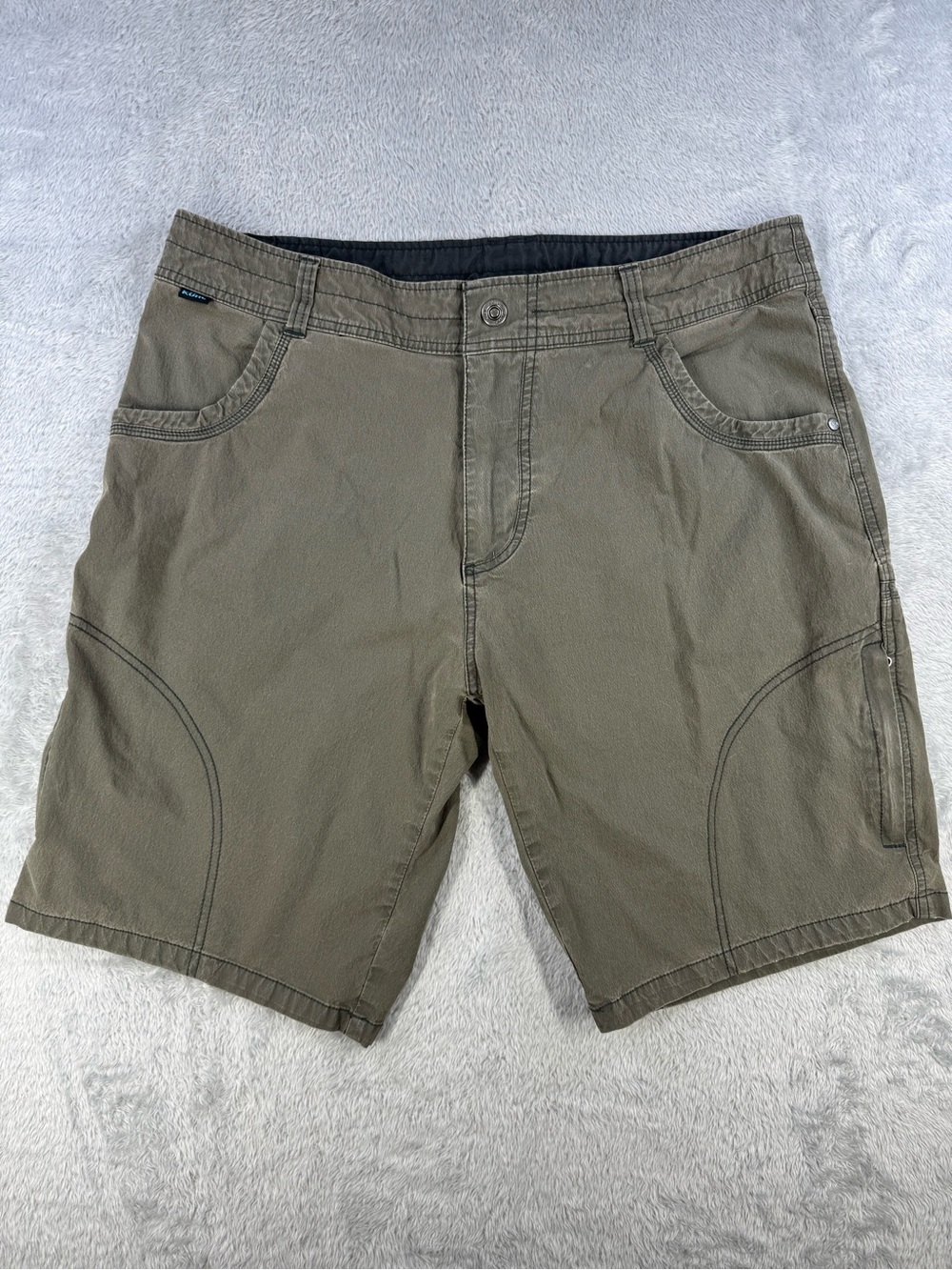 Kuhl Men's Olive/Tan Hybrid Outdoor Shorts